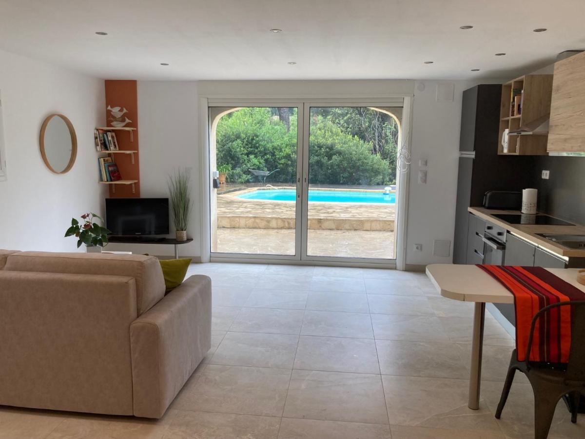 Superbe T2 Dans Villa Entre Calanques Et Colline Marseilles Exterior foto